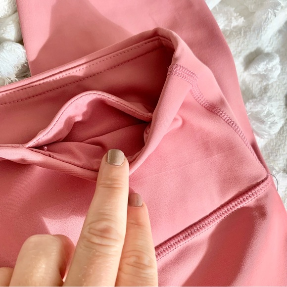 | high-performance lychee pink workout legging | - Picture 5 of 7